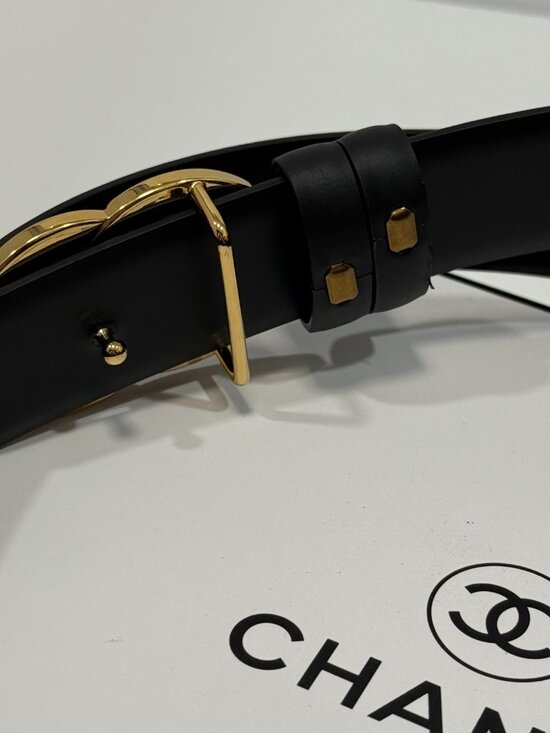 Chanel Women\'s Black Belt SZ 85